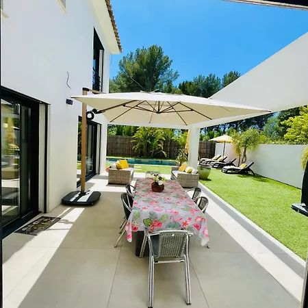 Villa Recente Sanary,piscine, 3 ,proche Et Centre-ville