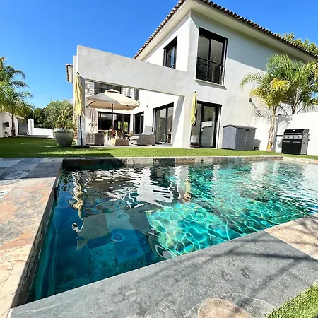 Villa Recente Sanary,piscine, 3 ,proche Et Centre-ville